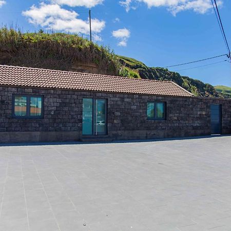 Mosteiros Beach House ภายนอก รูปภาพ