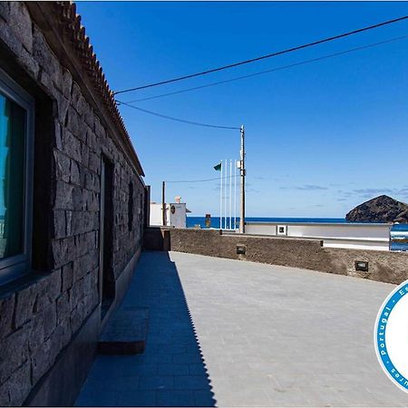 Mosteiros Beach House ภายนอก รูปภาพ