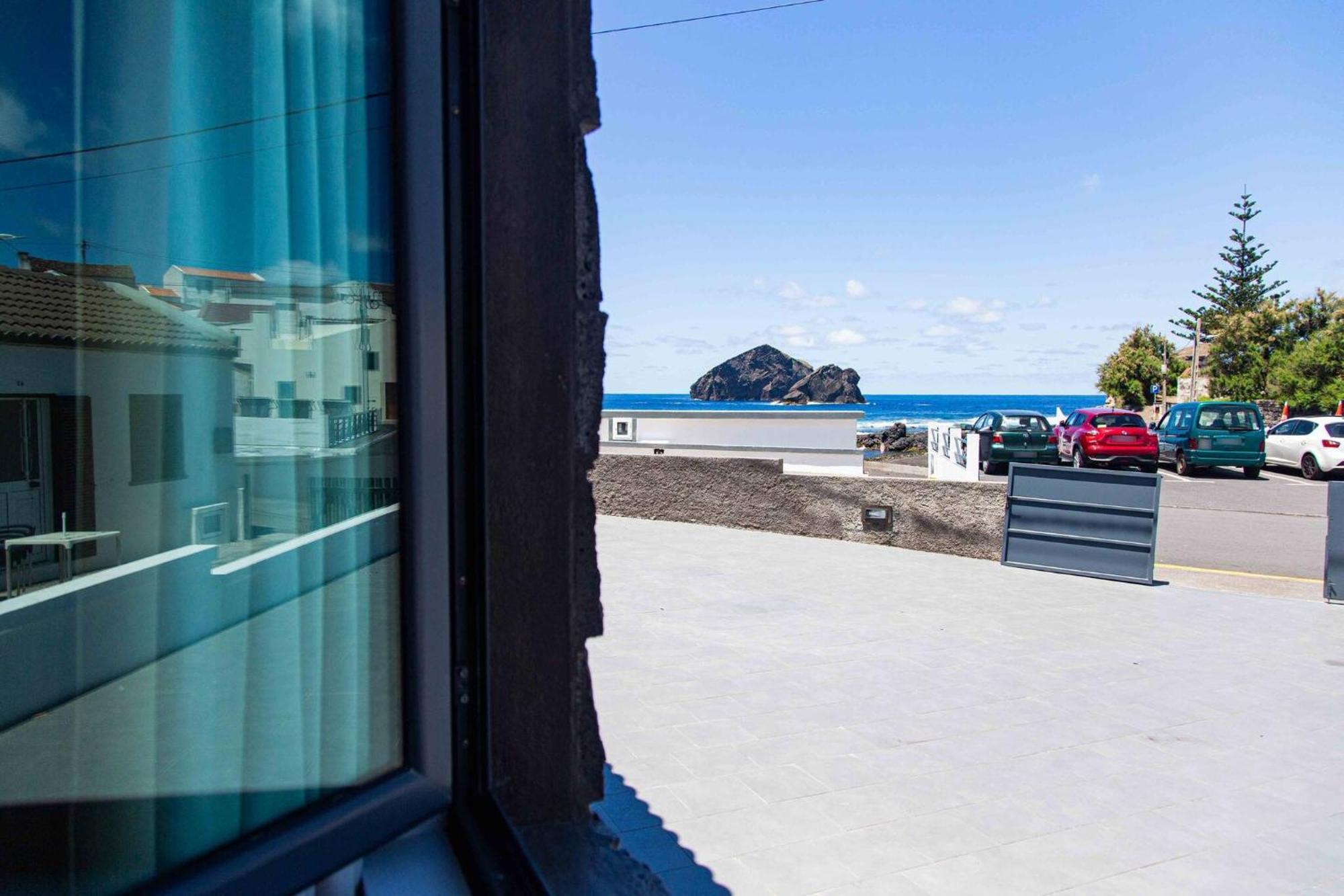 Mosteiros Beach House ภายนอก รูปภาพ